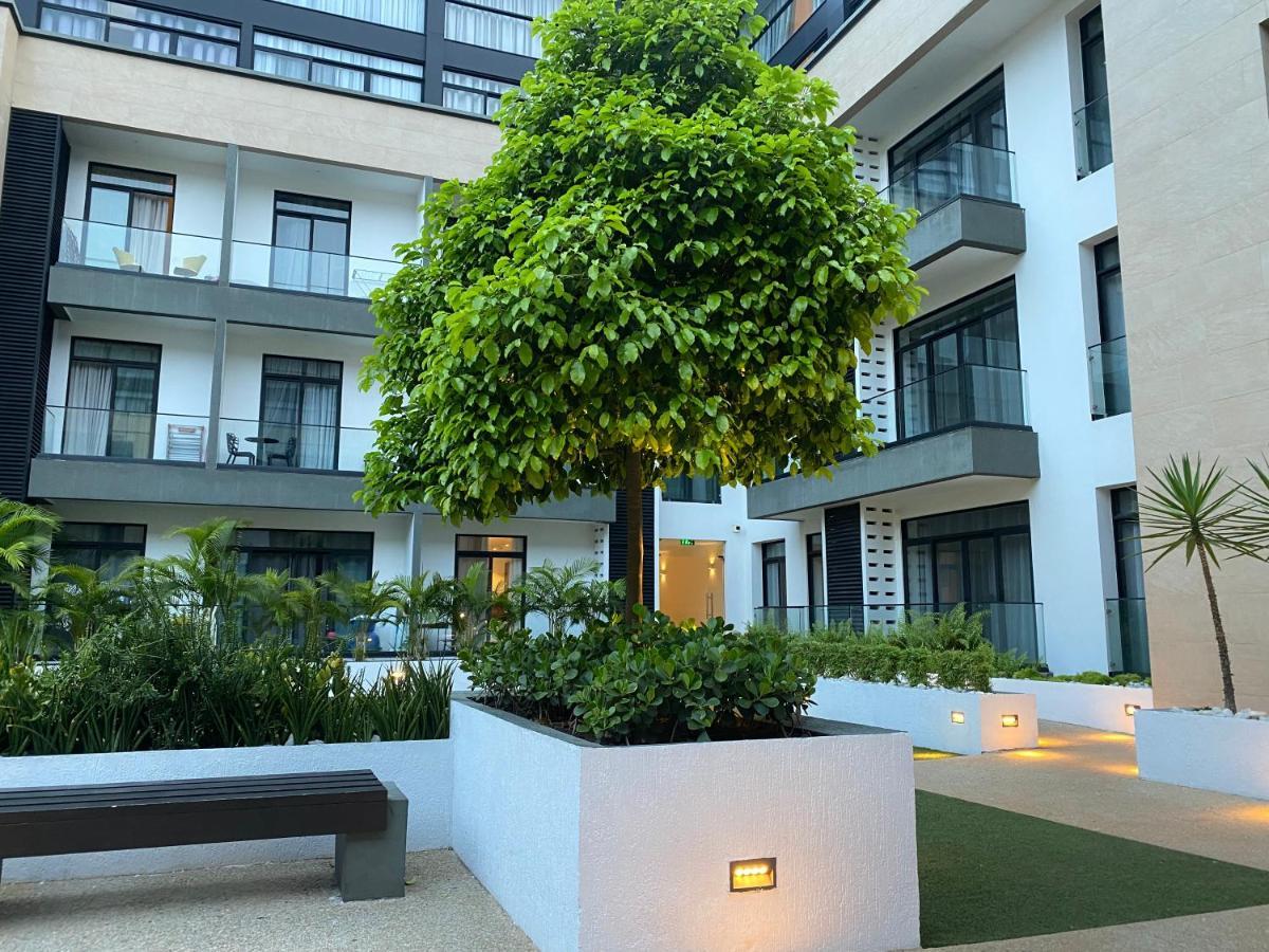 One Bedroom Apartment At A Embassy Gardens Cantonments Accra Buitenkant foto